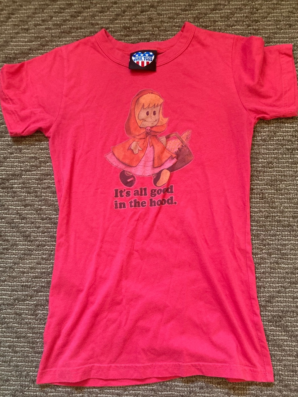 Y2K Baby Tee Junk Food It’s All Good in the Hood medium Little Red Riding Hood